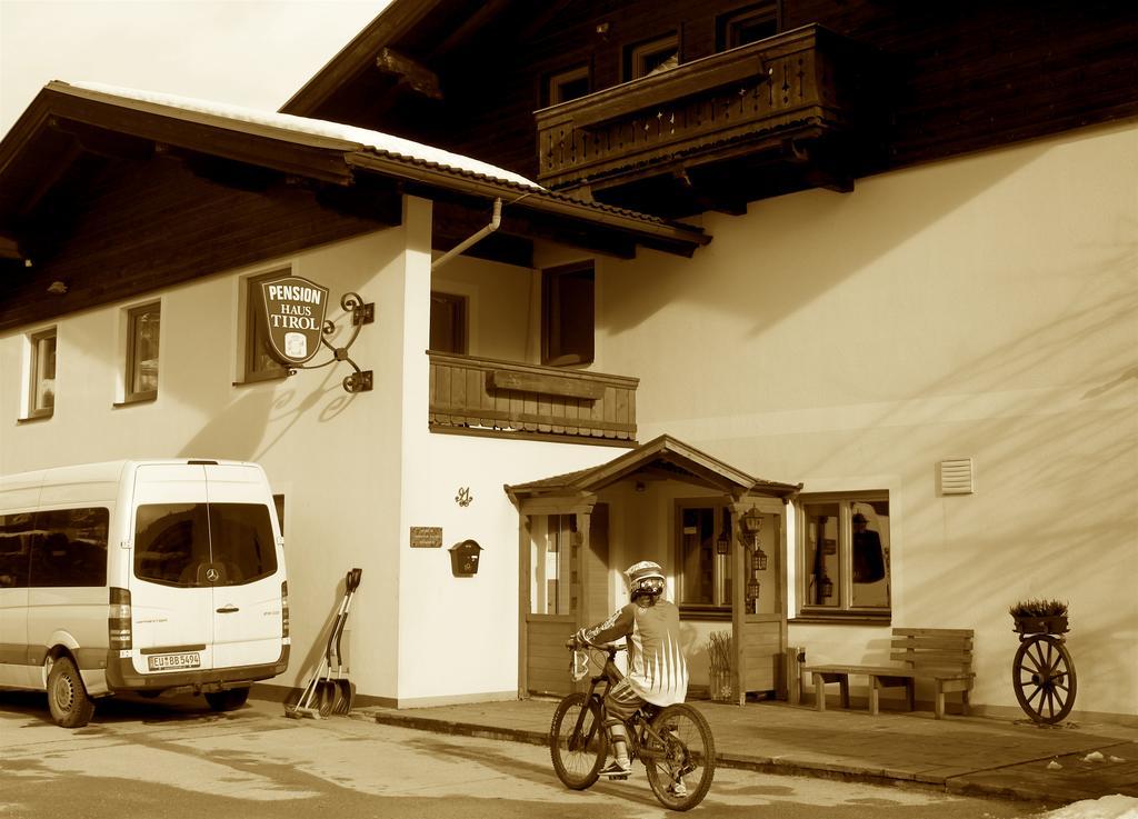 Haus Tirol Bed and Breakfast Leogang Eksteriør billede
